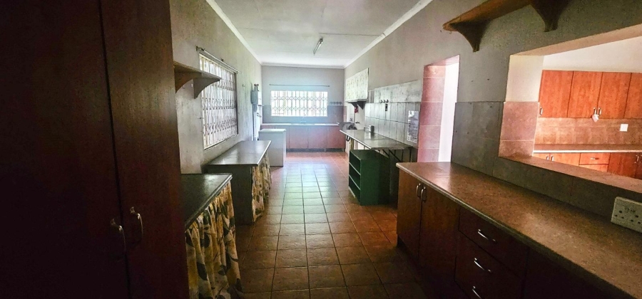 To Let 4 Bedroom Property for Rent in Spruitfontein North West